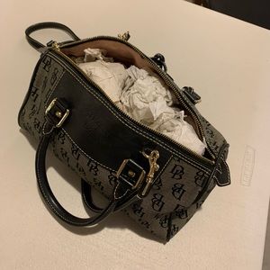 Dooney & Bourke Handbag